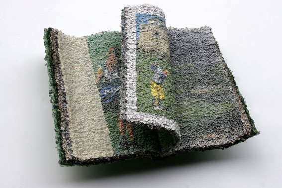 이지현_009NO2010 dreaming book-green,50x38x17cm,book,2009.jpg