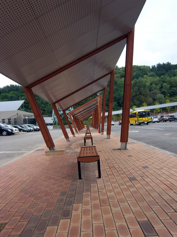 05.jpg